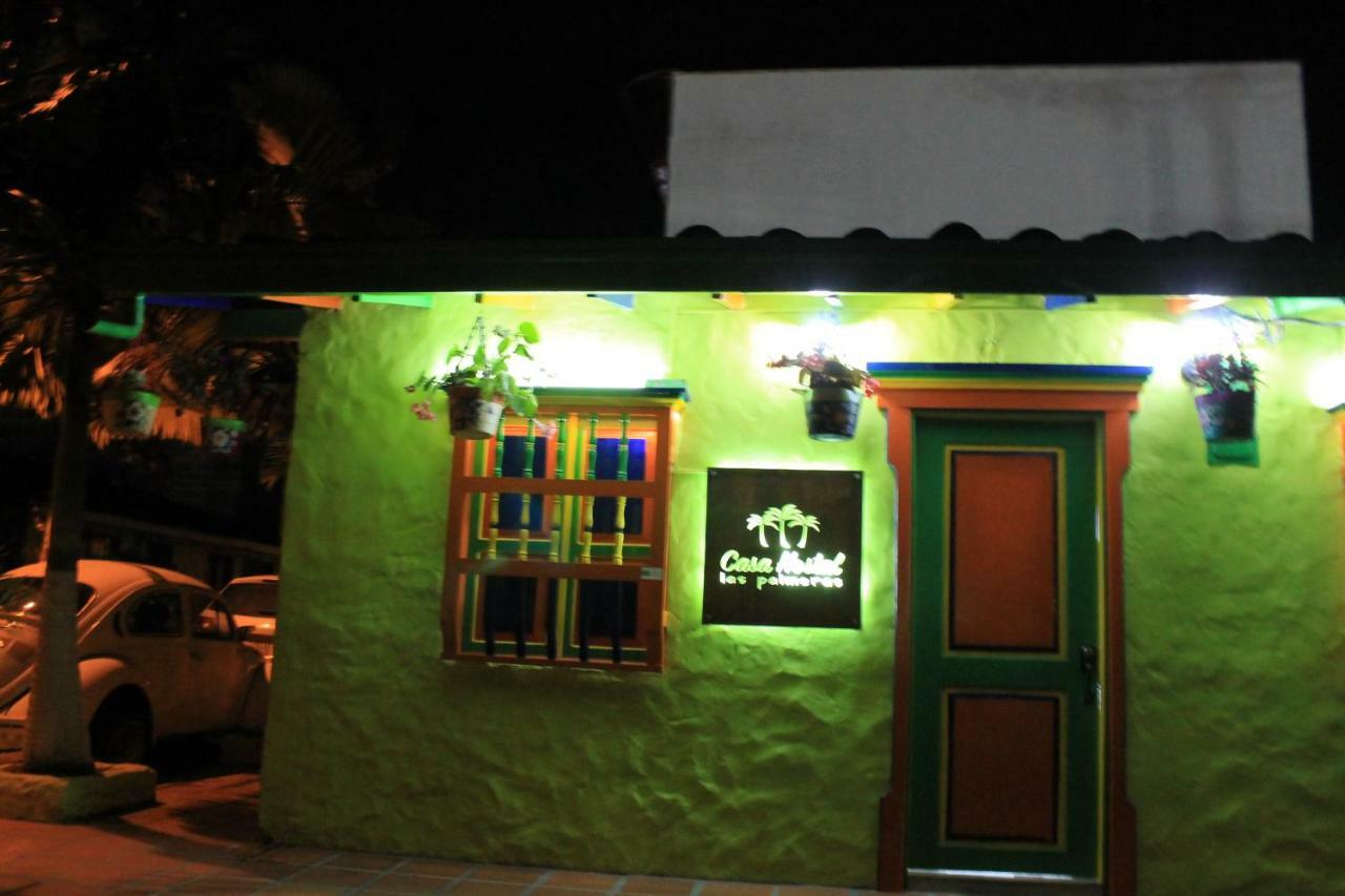 casa hostal las palmeras Guatapé Exterior foto